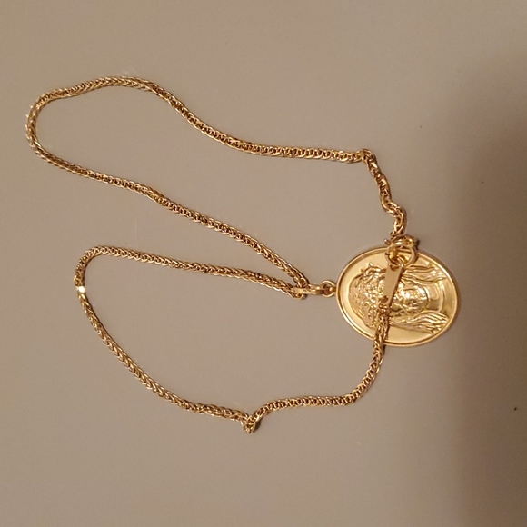 Necklace - Picture 5 of 6